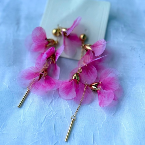 Pink Floral Dangle Earrings Romantic Party Jewelry Silver - Picture 3 of 12